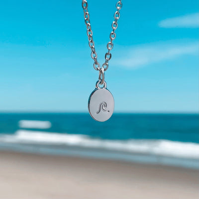 Dainty Wave Necklace