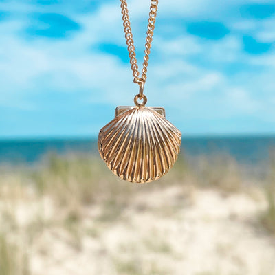 Gold Fan Shell Locket Necklace