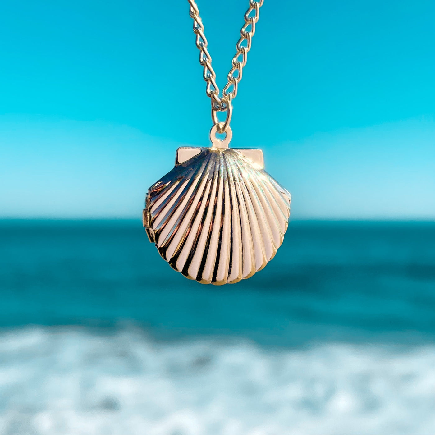 Gold Fan Shell Locket Necklace