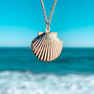 Gold Fan Shell Locket Necklace