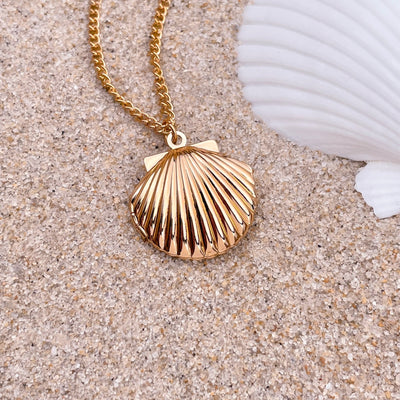 Gold Wave Necklace