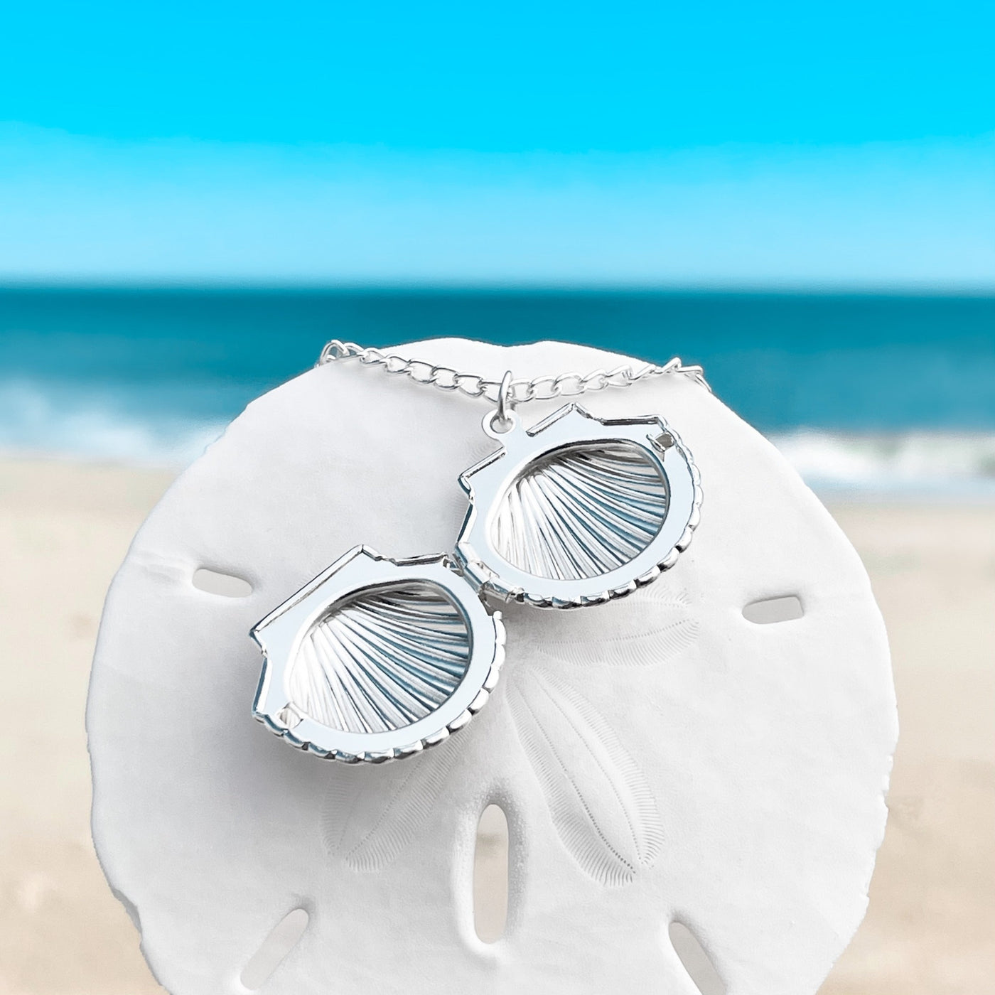 SIlver Fan Shell Locket Necklace