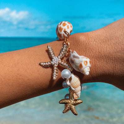 Mermaid's Shell Charm Bracelet