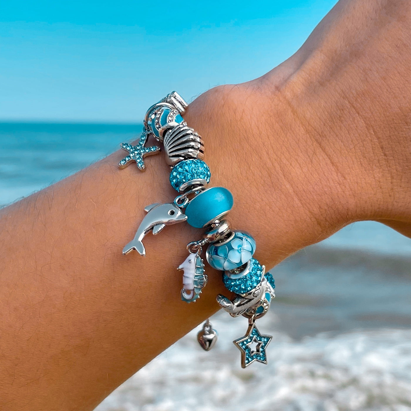 Sparkling Dolphin Charm Bracelet