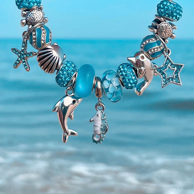 Sparkling Dolphin Charm Bracelet