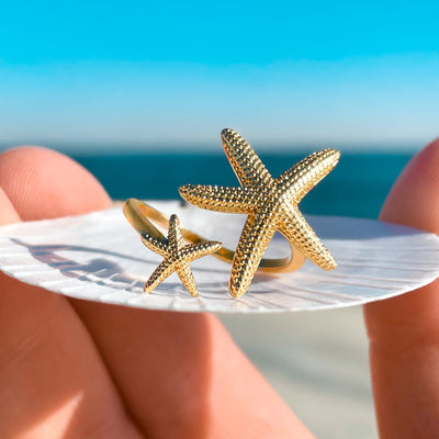 Gold Starfish Twist Ring