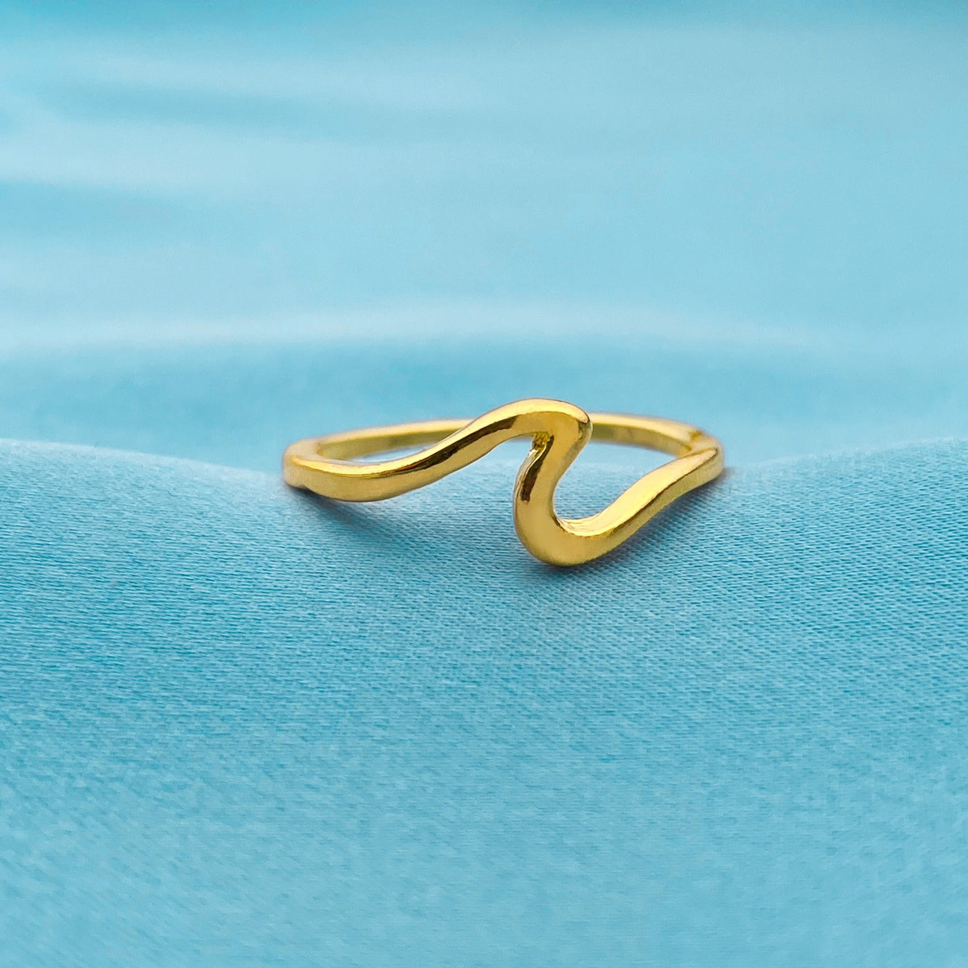 Gold Wave Ring